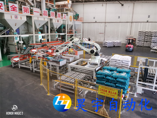 企業(yè)選擇全自動碼垛機的理由是什么？
